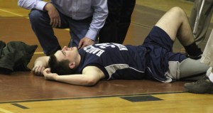 mashw Pat Hendrickson on floor in 4th 2-14-11