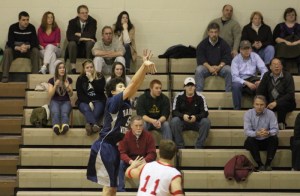 mashw Stephen Tam shoots 3 with crowd 2-14-11