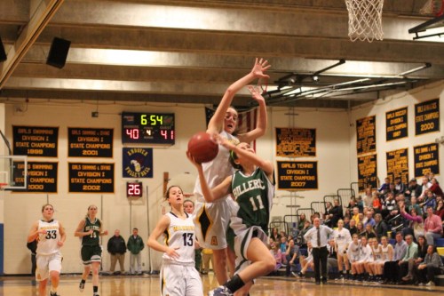 bian A12 Nicole Boudreau blocks Kayla Leverone