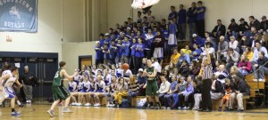 noge A5 Essex Aggie inbounds in front of Georgetown crowd