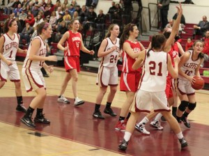 sane A5 Beth Castantini (14 points) looks for an opening