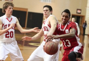 Jared Neves (15 points) and Stephen Basden (10 points) battle