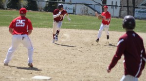 Colton Fontaine caught in a sixth inning rundown