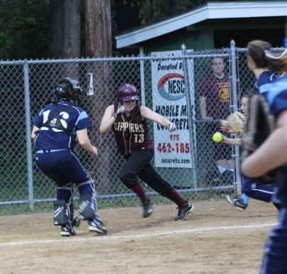 Casey Barlow (3 hits) caught in a rundown.