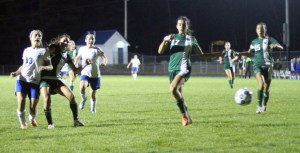 Taylor Currier (#13) came close in the 2nd overtime