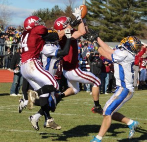 Will Daniels (6) catches TD pass in front of Ben Martone (20)