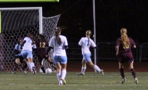 Amanda Arnold (12) in close