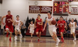 Dan Baribeault (15 points) breaks ahead