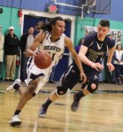 Connor Reardon chases Jamie Kennedy