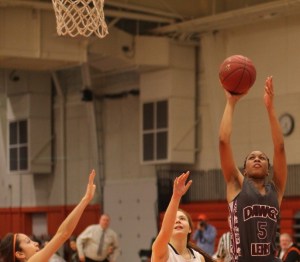 Makayla Everette (10 points) gets inside