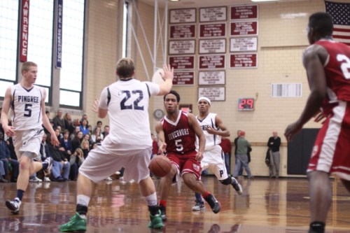 Kam Nobles sends a pass to Matt Peart for a layup