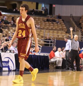 Joey Crane gets fifth foul