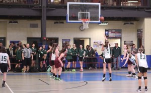 Molly Norton (#5) led all scorers with 15 points.