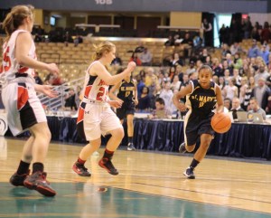 Sharell Sanders (13 points) finds a direct route to the basket