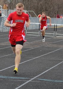 Pat Halloran captures 400 hurdles