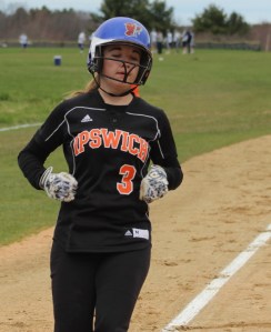 Carolyn Lynch scores the Ipswich run