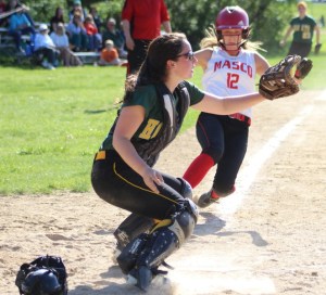 Catcher Sophia Warner 