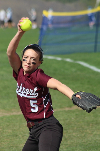 Hannah Lorden: 3 innings/2 hits/2 strikeouts