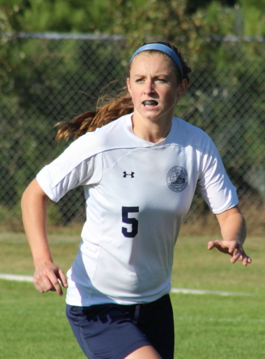 Junior Julia Quinn netted four goals in the Raiders win