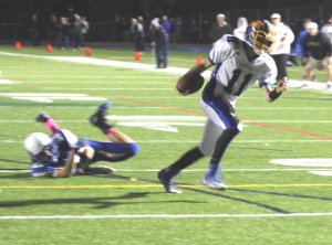 Johnny Roscigno finds the end zone