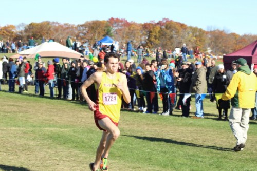 Nick Carleo cruises home with the D5 title by 44 seconds