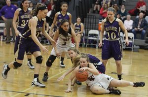 Alyssa Christiansen dribbles