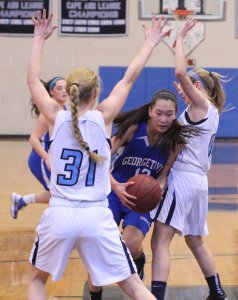 Maya Spence (7 points) saw plenty of Triton defense