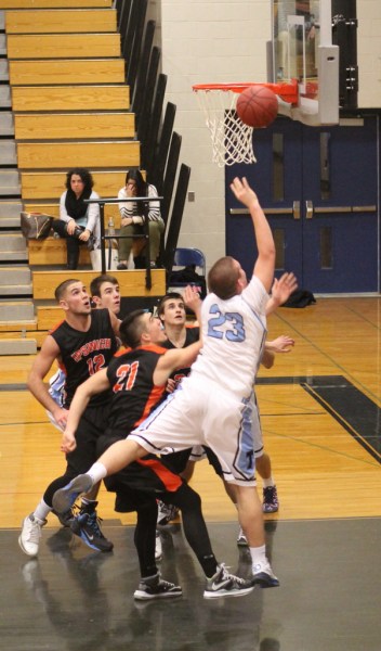 Corey Parsons (21 points) had twelve points in the first quarter