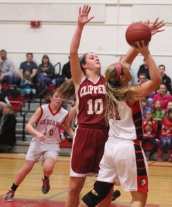 Emily Pettigrew goes for a block on Zoe Fitzgerald