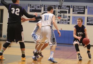 Sean Hines had eight points for the Rams in the first quarter