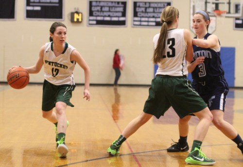 Kelsi McNamara (23 points) gets a screen from McKenna Kilian