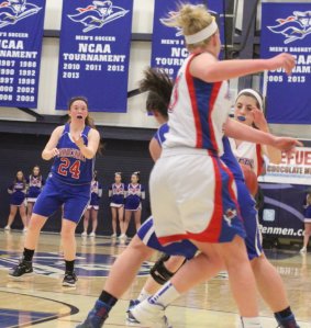 Molly Britton (#24) had two 3-pointers