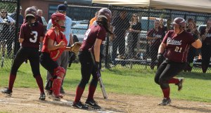 Kayla Parisi scores the 4th Rockport run