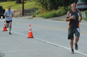 battle for third between Erik Martin and Arno Bommer