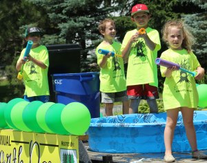 hp-A17-Earth-Day-kids