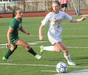 Rachel Hill and Emily Smith