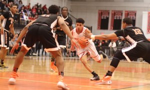 Alex Sanchez (28 points) with Bengals everywhere