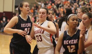 Crowd under the basket