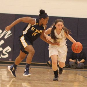 Marnelle Garraud pressures Sam Mancinelli