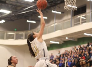 Jaxson Nadeau finishes a layup