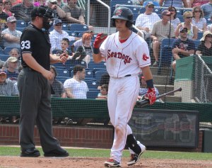 Andrew Benintendi scores first run