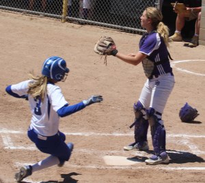 Aishah Malloy about to cross with the first Madison run