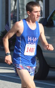 Dan Allara of Hamilton-Wenham finished 17th