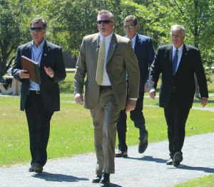 Franklin walking from the tour bus to the stage