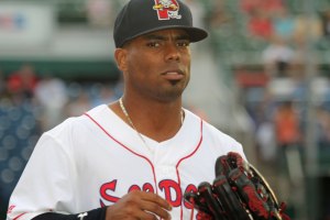 Aneury Tavarez leads the EL in batting average