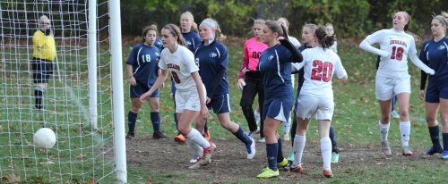 Michaela Halloran (9) eyes the goal she just scored
