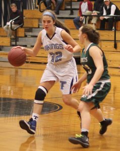 Alex Kennedy guarded by Kaitlyn O'Connell