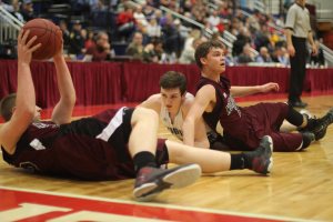 Floor scramble. Brad Allen with the ball.