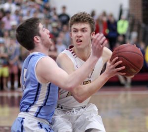 Brendan Powers (guarded by Liam Spillane) had an 18-point third quarter
