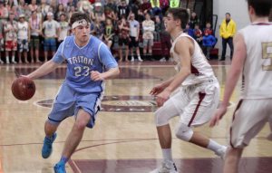 Will Parsons in the lane with Casey McLaren